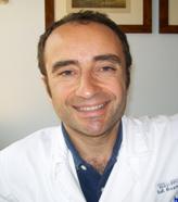 dr. Antonino Avarello, dirigente medico di 1° livello del centro oculistico San Paolo a Padova